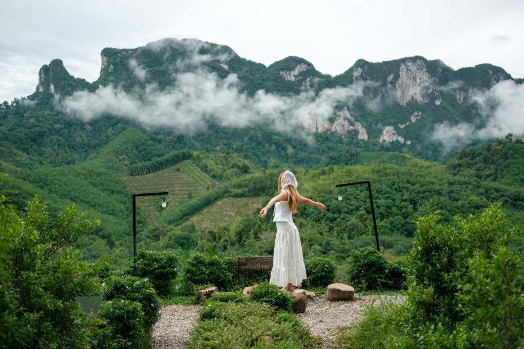 Camping Phutajoy Khaosok แคมป์ปิ้งภูตาจ้อยเขาศก Ban Thung Lang Tham Luaran gambar